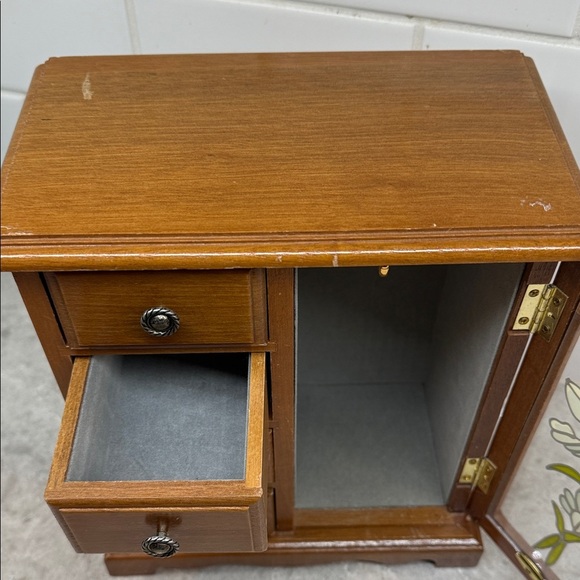Vintage Wooden Jewelry Box 4 drawer, carousel with glass door Floral Design - Picture 4 of 11